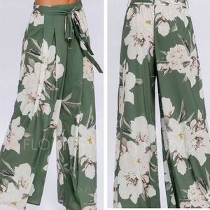 Wide Leg Floral Pant NEW